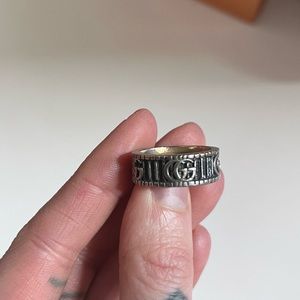 GG ring
